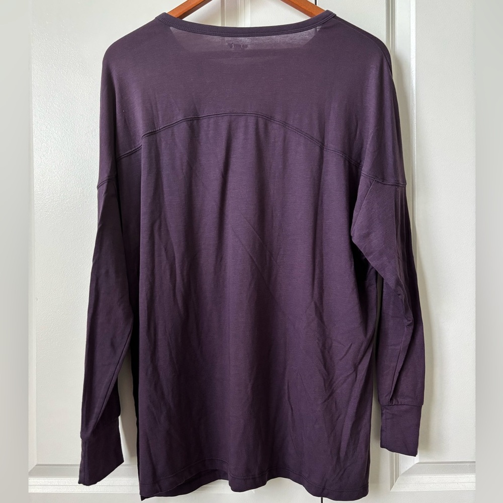 2 Old Navy Active Light Go Dry LS Tunic Workout Tops Size M Purple & Copper/Rust - Picture 3 of 7